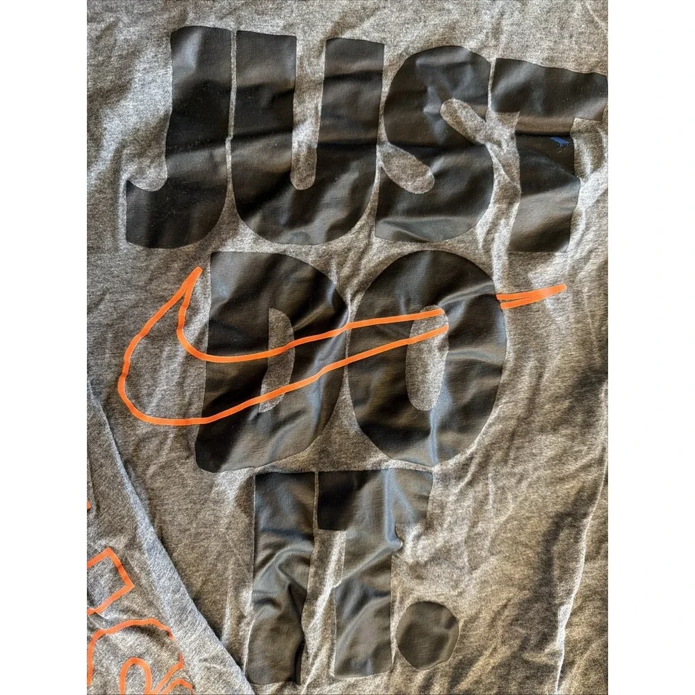 Nike Women Size L Grey Long Sleeve Just Do it Tshirt